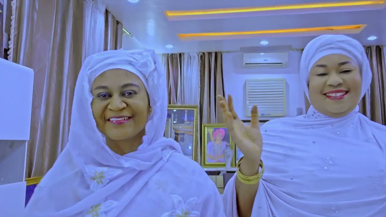Oumou Sangaré -  Woyissou KOUNTA 