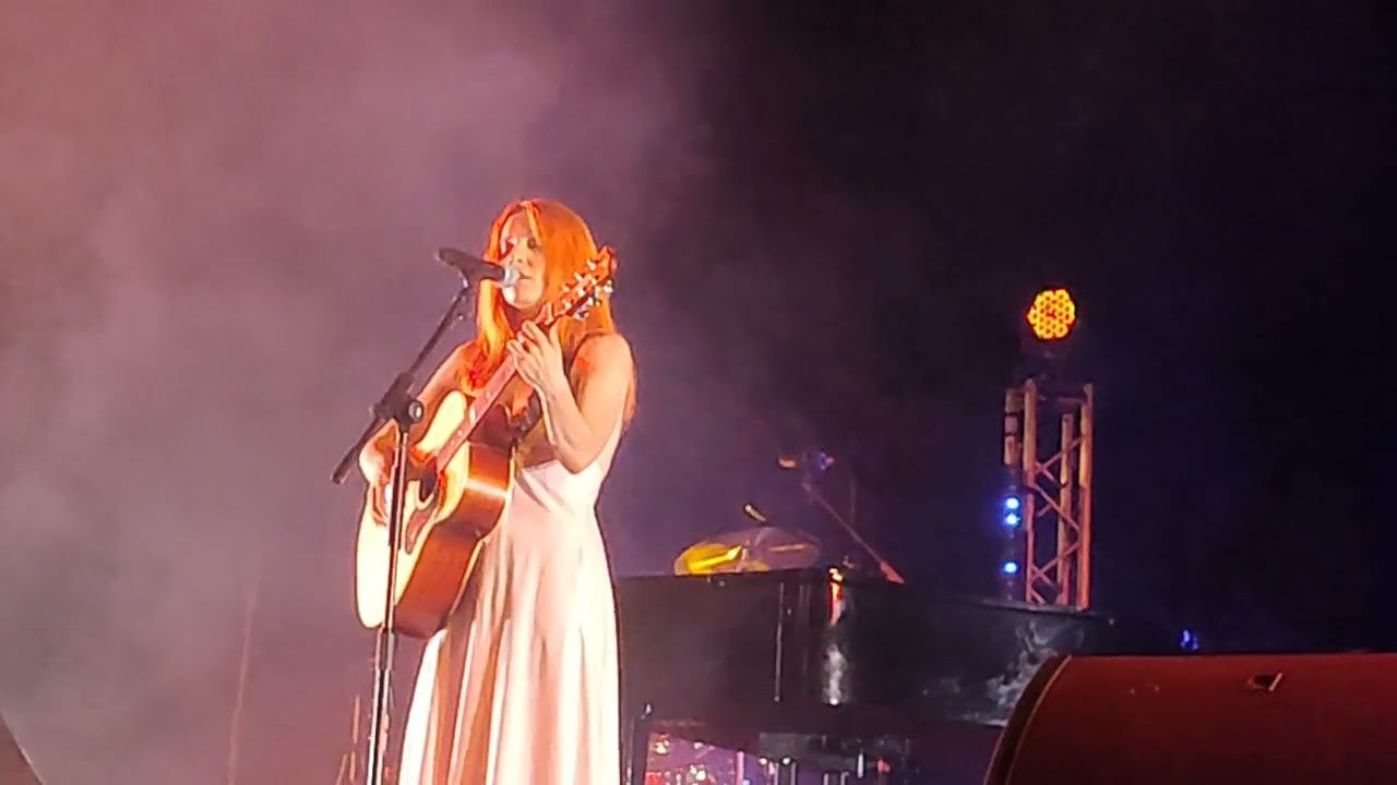 L'Amore Eternit - Noemi Live @ Anfiteatro delle Cascine (Firenze Luglio 2024)