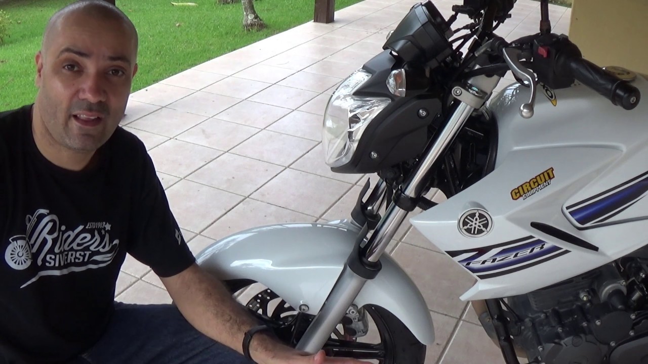 Como Tirar ruido do para-lama dianteiro da Yamaha Fazer 250