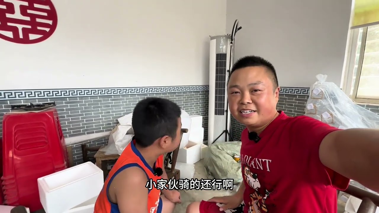 庆祝小西娃子喜提新车，买了4斤牛排一锅炖了，父子吃的嘎嘎香 #原创视频 #我的乡村生活 #抖音新农人 #农村美食 #vlog十亿流量扶持计划
