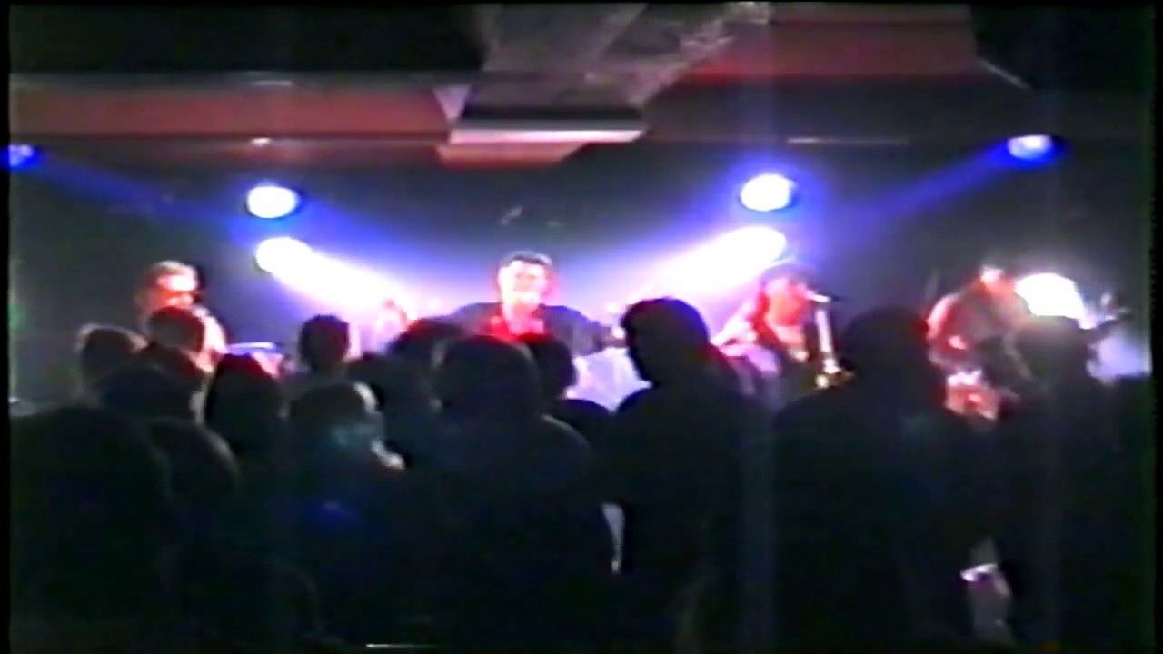 NO EXIT - The Angels Show - Back st pick up