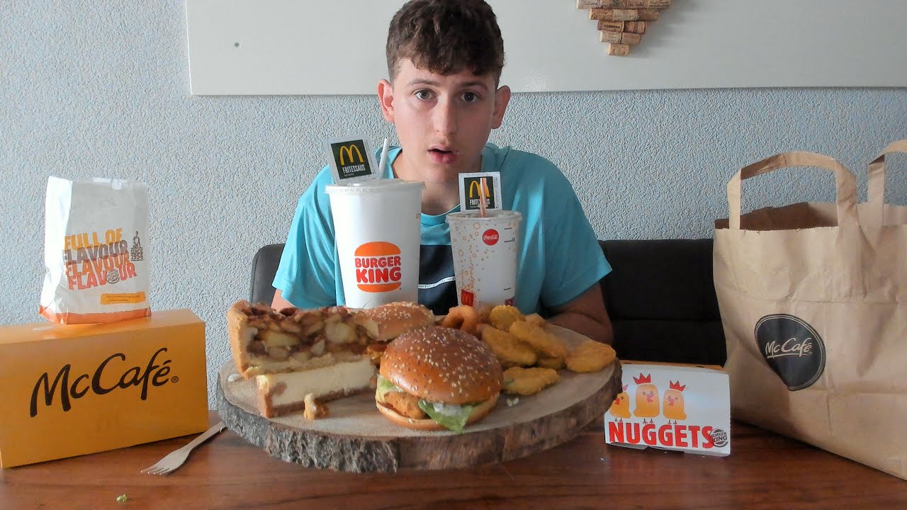 ASMR Eating Mcdonald's V Buger King*Eating Sounds*