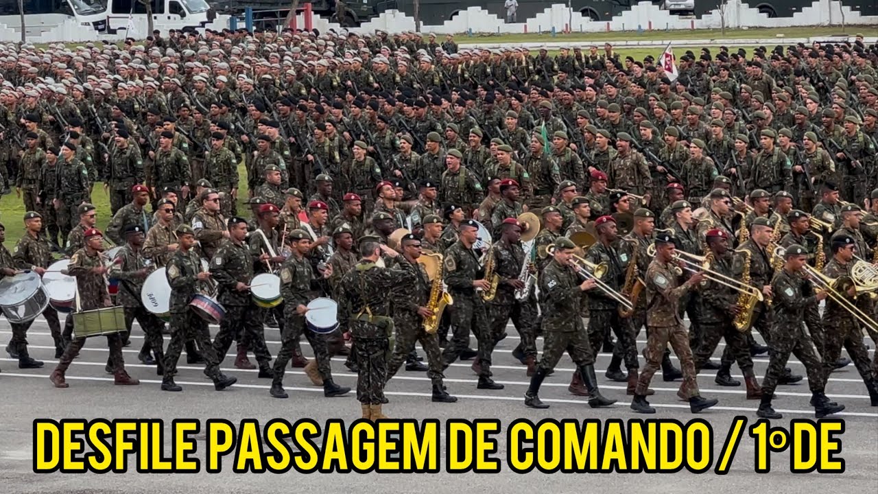 MAIOR DESFILE CONJUNTO DE TRANSMISSÃO DE COMANDO DA PRIMEIRA DIVISÃO DO EXÉRCITO BRASILEIRO 🇧🇷