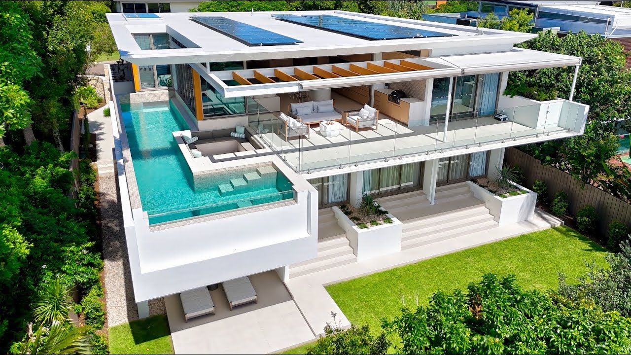 SOLD $8,000,000 - 15 Allambi Terrace, Noosa Heads - Petar Markanovic