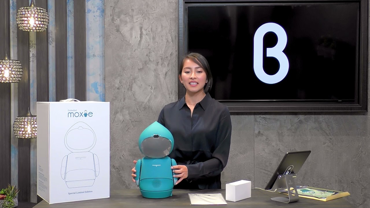 Moxie AI Robot Unboxing