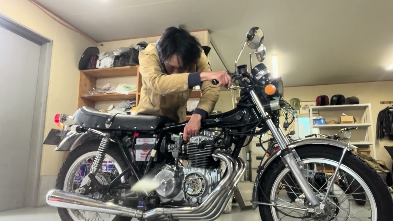CB400F エンジンo\h後初始動