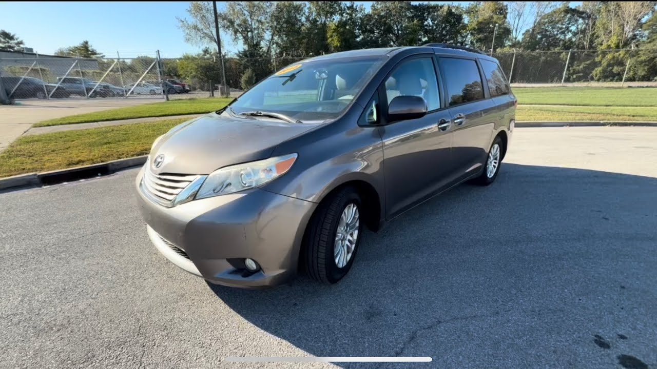 2015 Toyota Sienna XLE Quick Preview