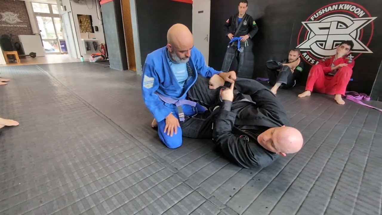 Raça Jiu-jitsu / semaine #21 S25-26 / samedi / sweep en demi garde