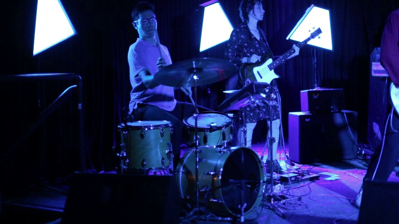 Powerful drumming - Delicate Steve's Max Jaffe // Bunkhouse Saloon // 04.04.17