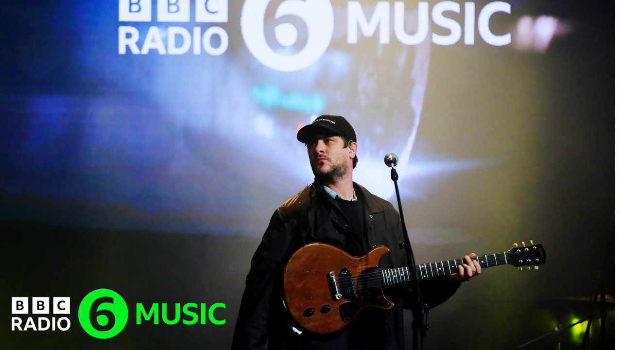 Jamie T - 90s Cars (Live for 6 Music)