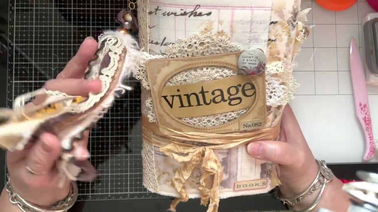 Come 👀 Fatty McFatso junk journal! Plus a Tonya Samuels Recreation!