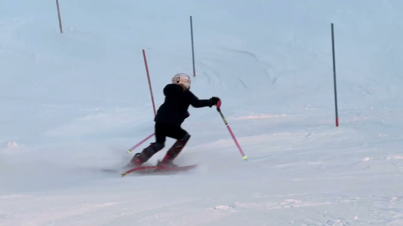 Träning slalom med ungdomar från Stockholm i Nolbybacken 2026-01-31