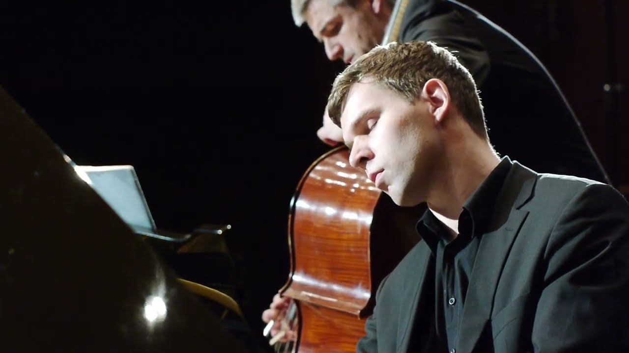 BEETHOVEN Sonata in F major op.5 No.1 (part 1/2) | Božo Paradžik & Hansjacob Staemmler | Live 2012
