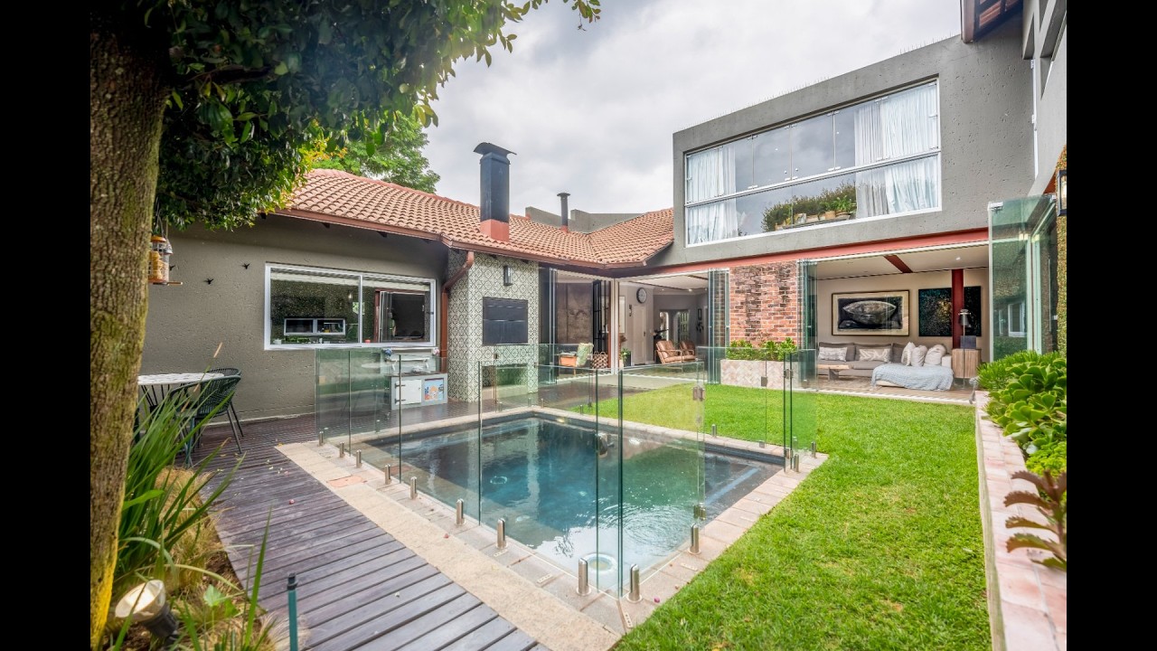 Secluded luxury. Exceptional privacy. Refined contemporary cluster living prime Morningside
