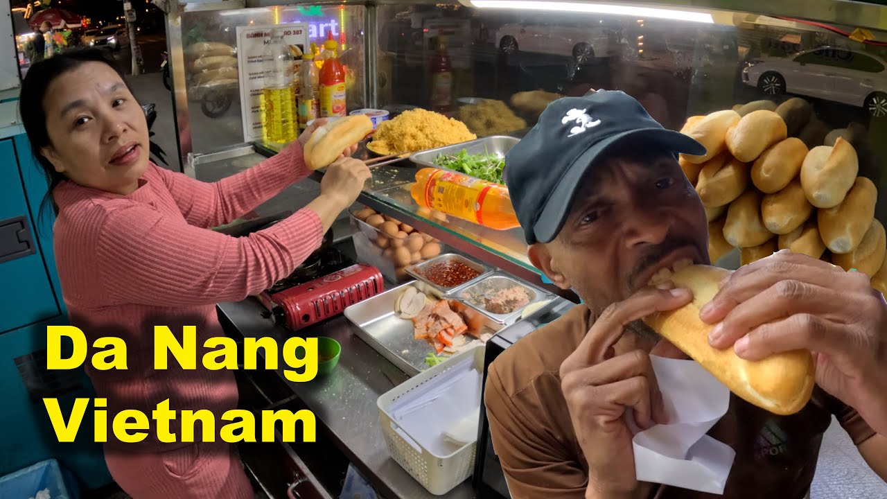 Vietnam Street Food w/ Travel Addict Tez 🇻🇳 Banh Mi Battle + Expats Leaving the U.S.