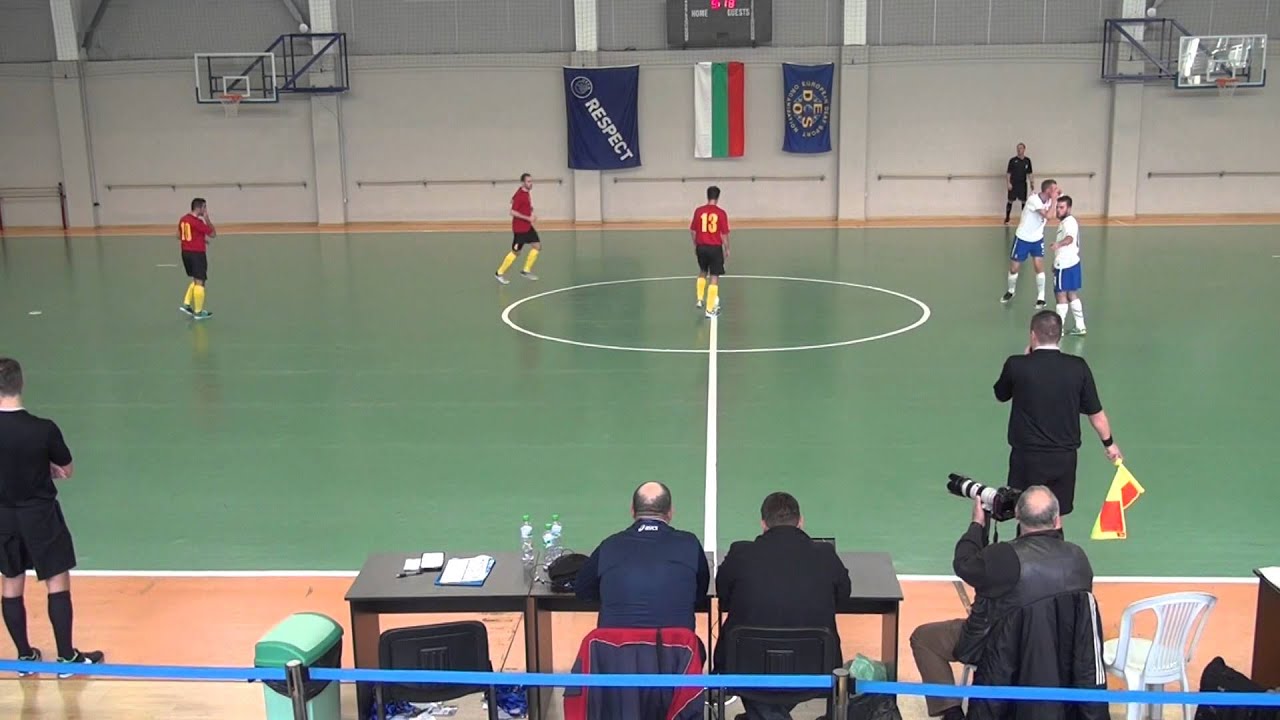 European Deaf Futsal Championship 2014 Netherlands - Belgium 6 : 5 (1er temps)