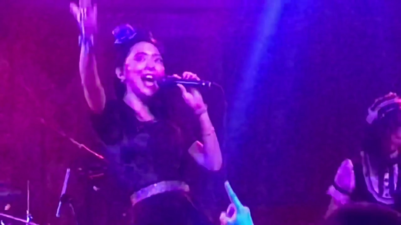 BAND-MAID - 