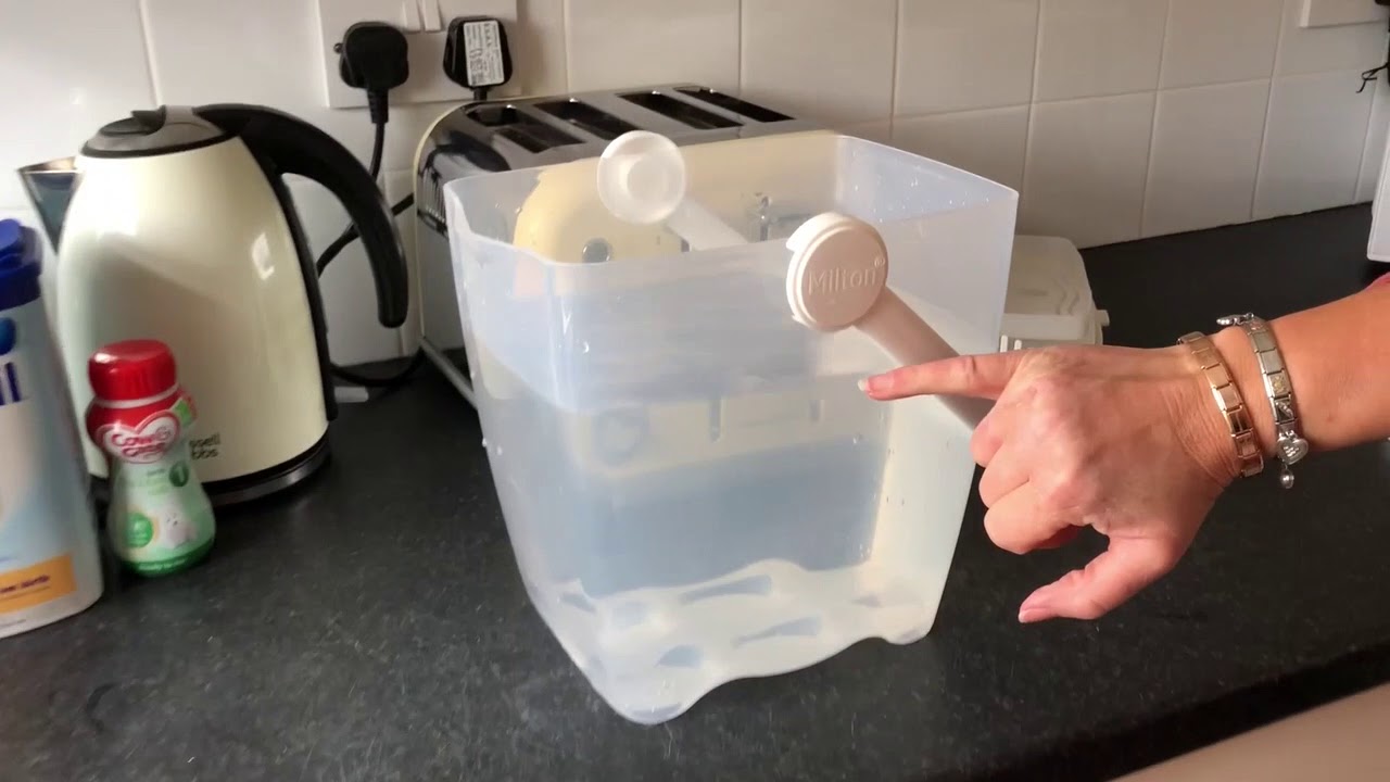 Basic Care - Sterilising Bottles