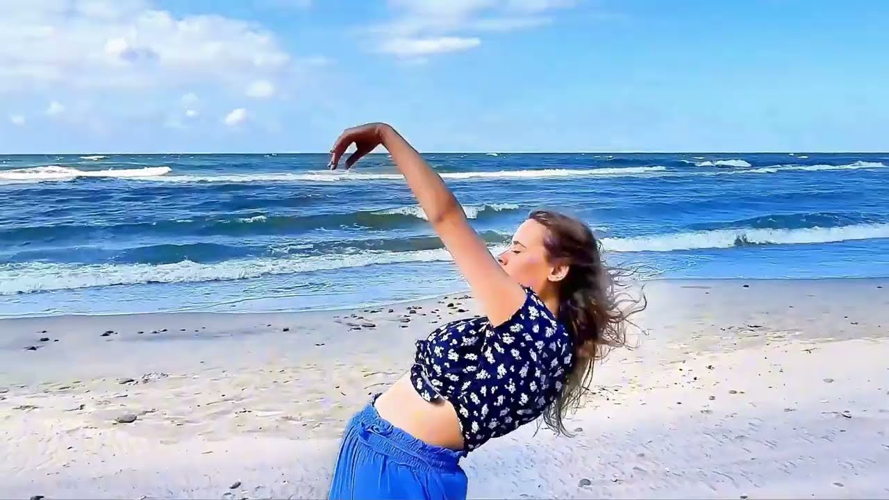 Paulina Łaga & Hubert's Project - Pijawka (Official Video)