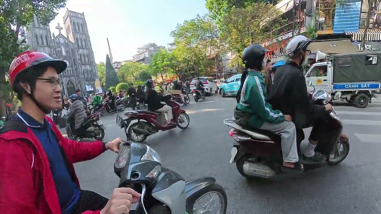 A Peaceful Walk Around Hoan Kiem Lake | Hanoi Old Quarter 4K