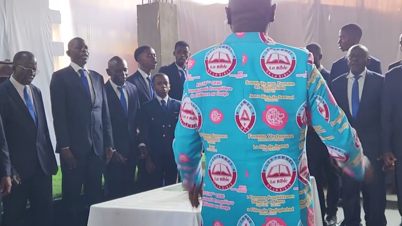Racine Choveco mère haut Kinseso à la paroisse CEAC Cité de la gloire Bandal