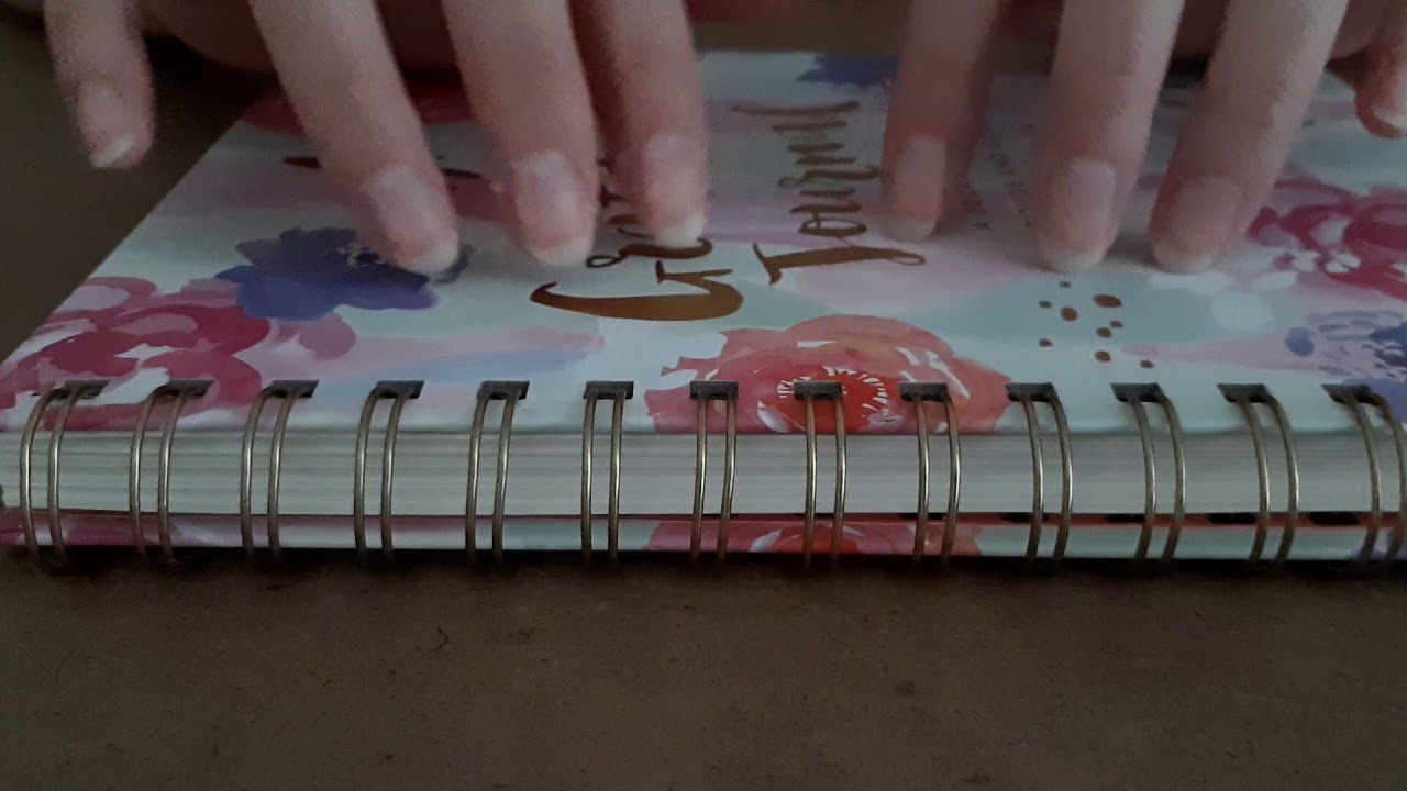 ASMR | Tapping on Books