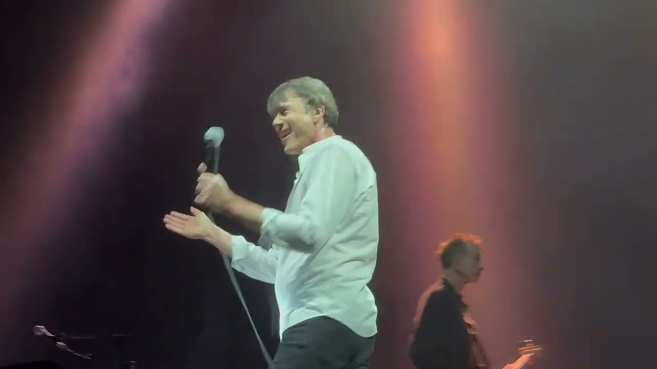 Suede - The Drowners (live) - Ancienne Belgique, Brussels, 12 March 2026