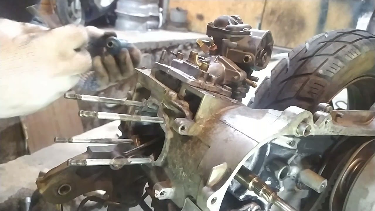 Не заводится. сузуки  AD50