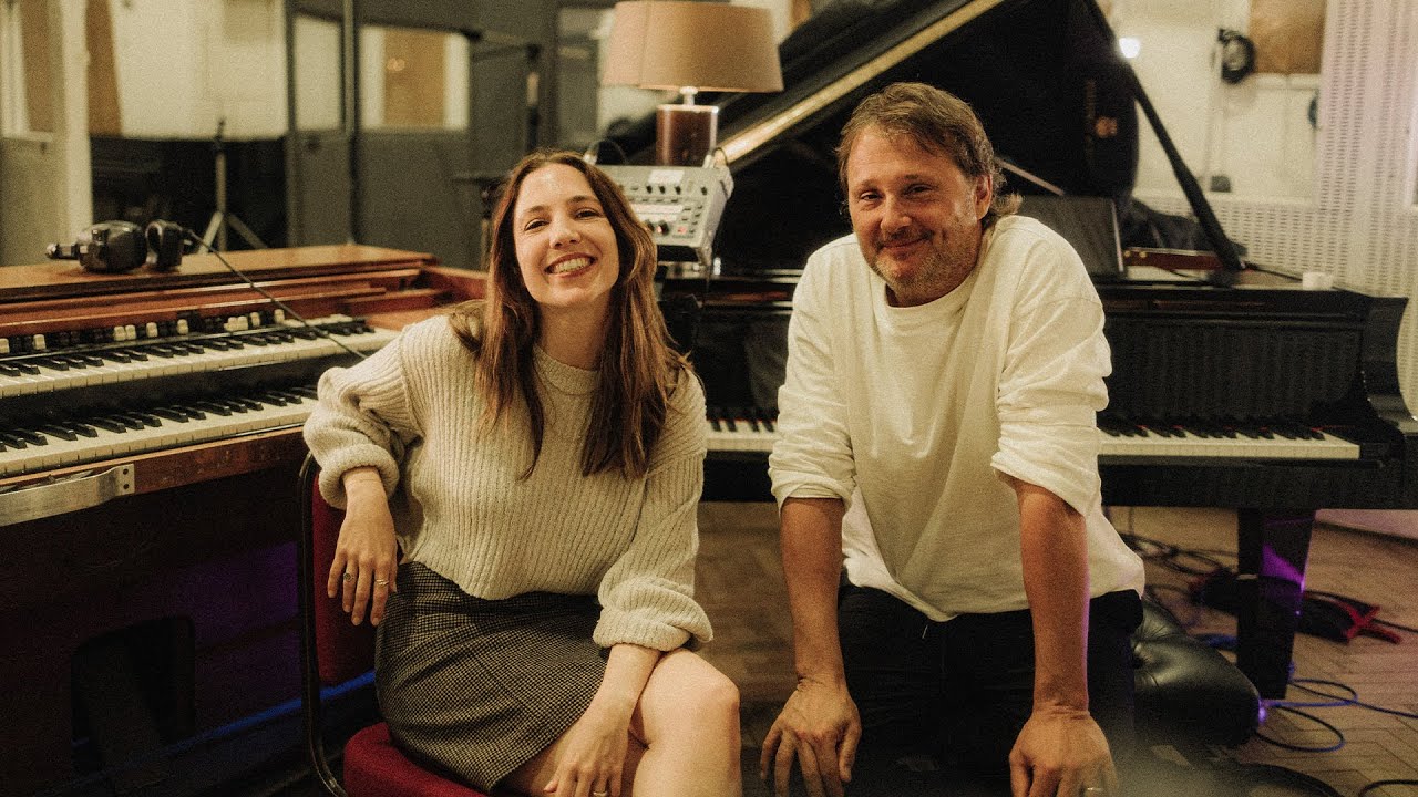 Novastar stelt 'The Best Is Yet To Come' voor in Abbey Road Studios | Studio Brussel
