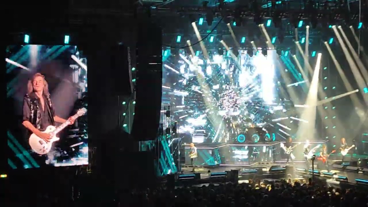 Helloween - Universe ( Gravity for Hearts ) - Zénith de Paris le 22/10/2025