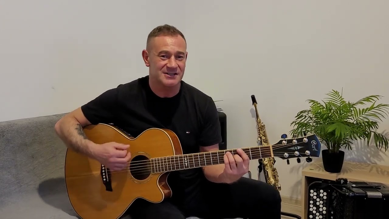 Sylwek z pozdrowieniami dla kolegów z wojska 🎼🎸🎙😉