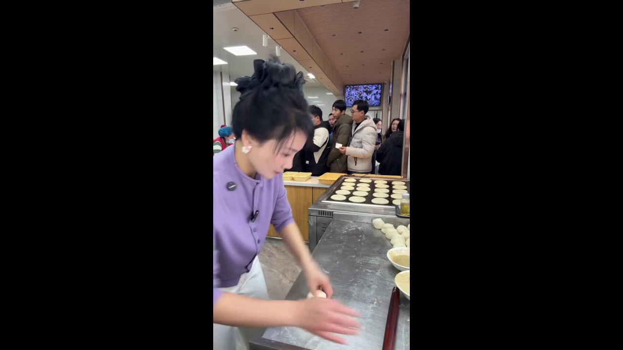 Real-Time Flatbread Production | Traditional Shaobing Technique | No Commentary
