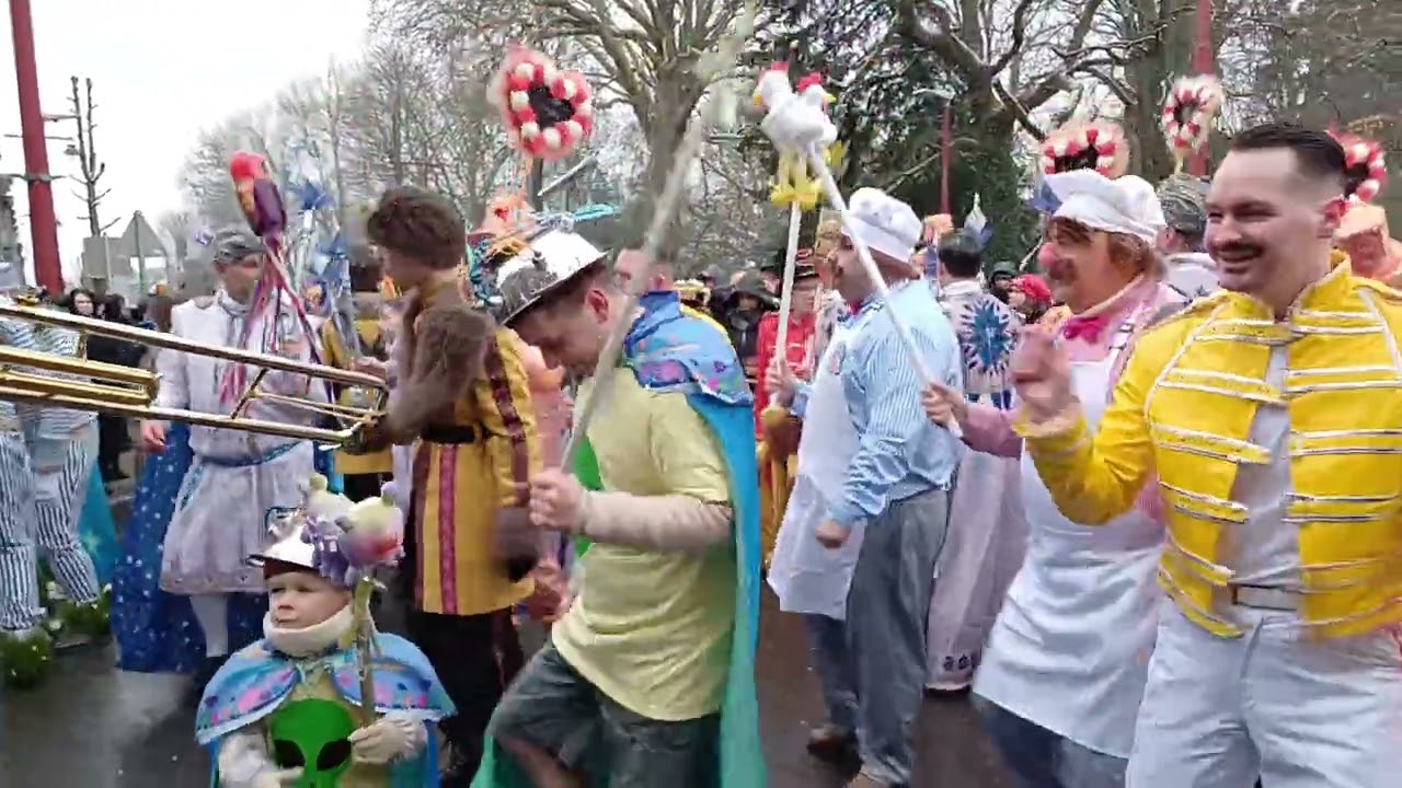 BINCHE 🇧🇪 Cortège du dimanche gras 2026 (10)