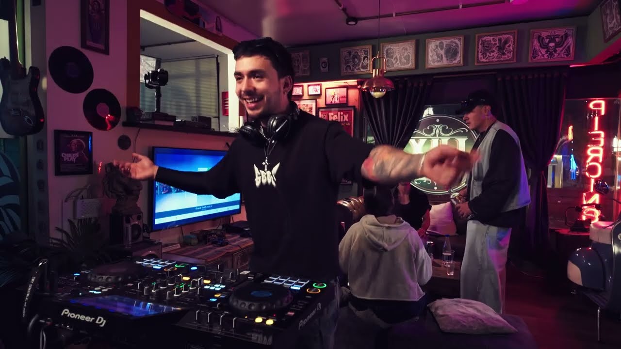 Starring DJ | Groovy set | Lux Tattoo Club, Bogotá