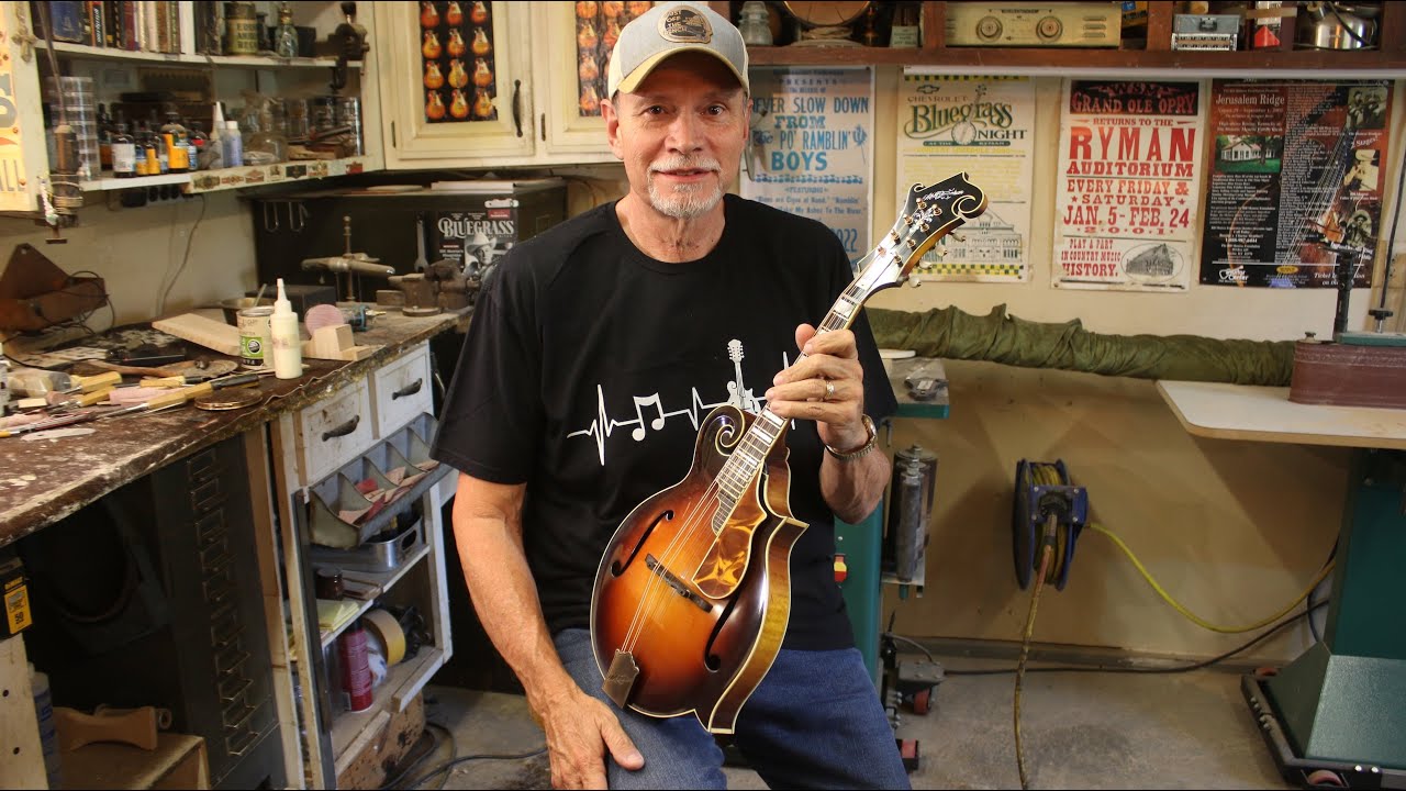 Danny Roberts Signature Series #790-DRXV-P McClanahan Trinity model mandolin