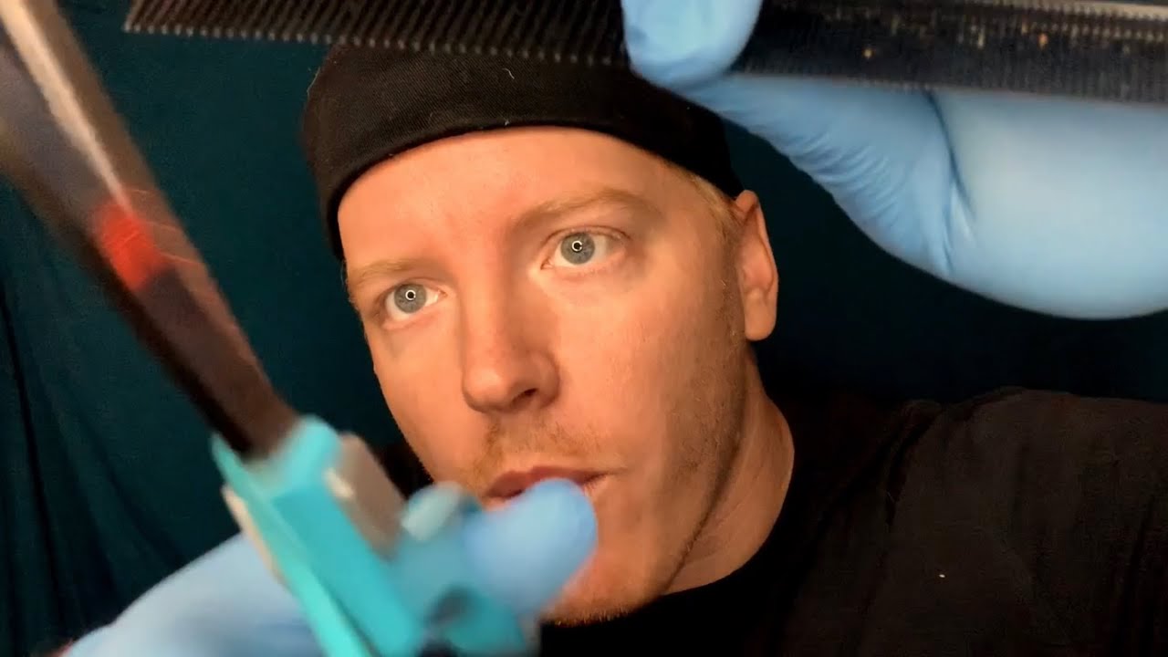 ASMR Haircut Role play - Fast Paced - Gum Chewing