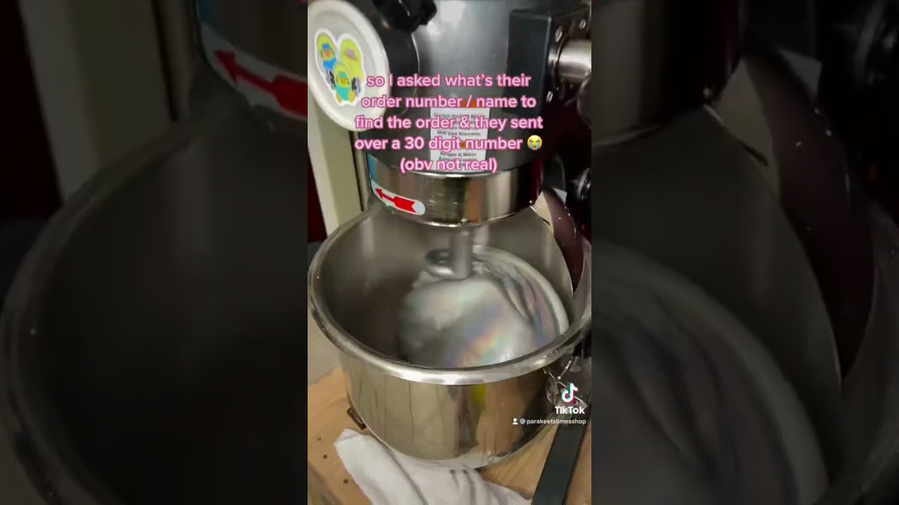 Customer LIES to get FREE SLIME 🤥