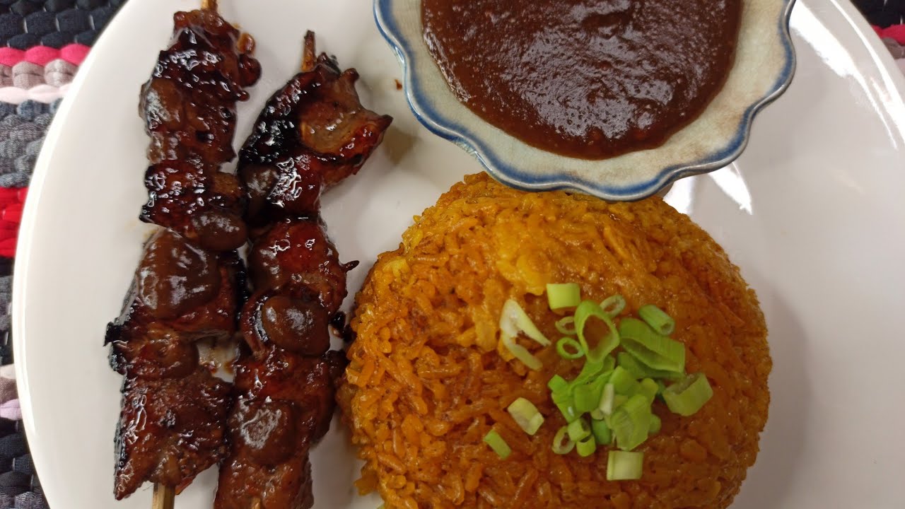 Pork BBQ and Java Rice with Peanut Butter Sauce ala Reyes Barbecue! Sobrang Sarap!