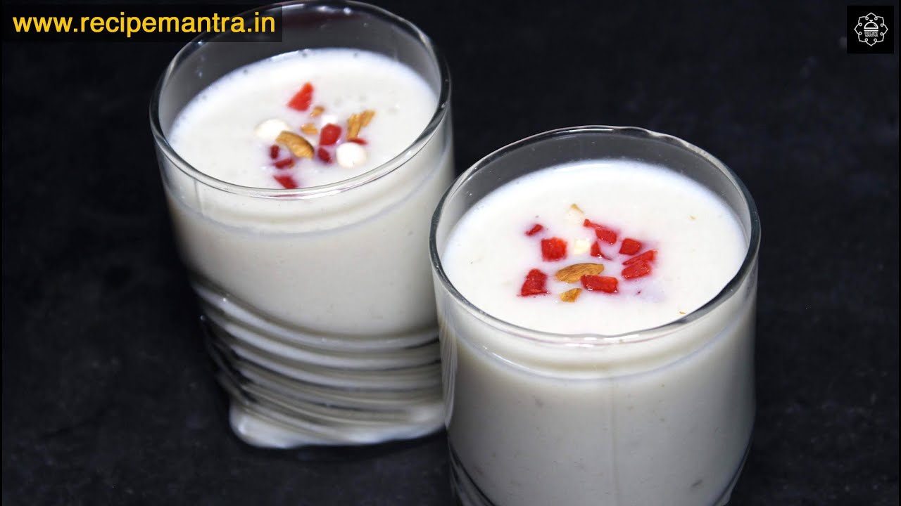 Banana Shake - MilkShake Recipe in Hindi - How to Make Banana Milk Shake at home | Summer Recipe