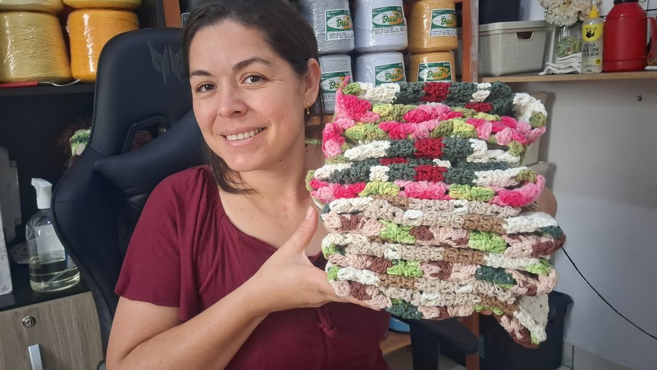 Que escandalo tapete floral 🌼  3 por 100,00 peça nova  #vlog #croche fácil e econômico 