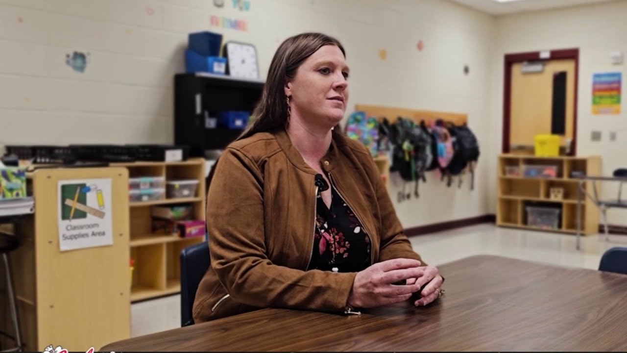 Alternative Learning Environment substitute finds future adoptive daughter in classroom