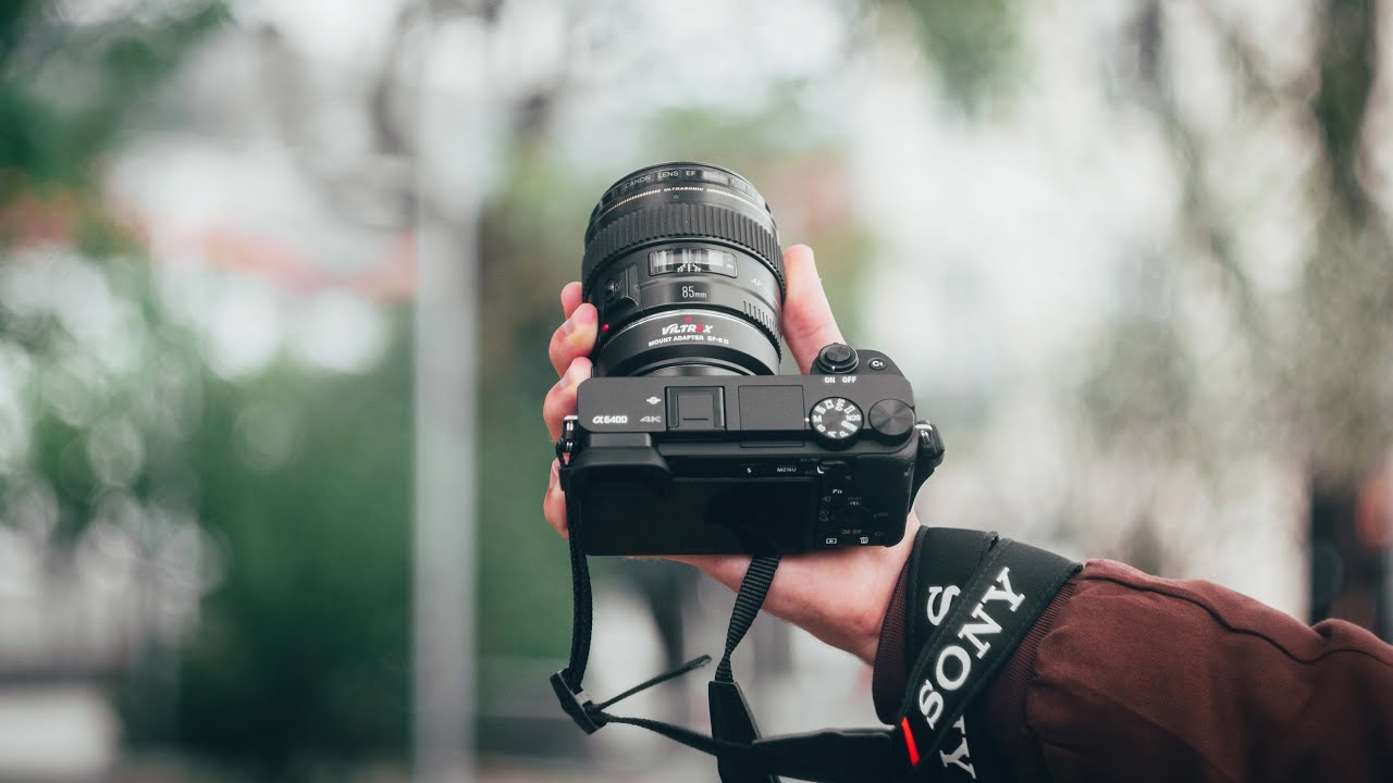 POV Street Photography | Sony A6400 + 85mm 1.8