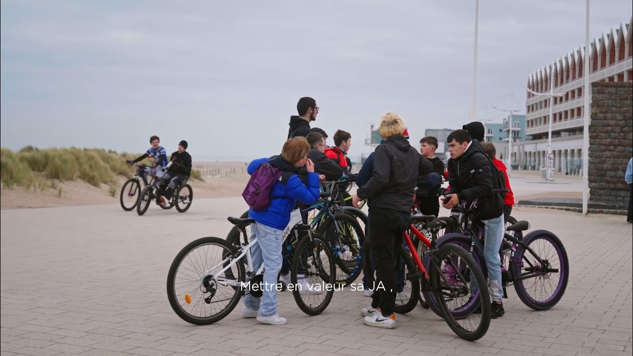 Au C&oelig;ur des Juniors Associations : Free Wheel