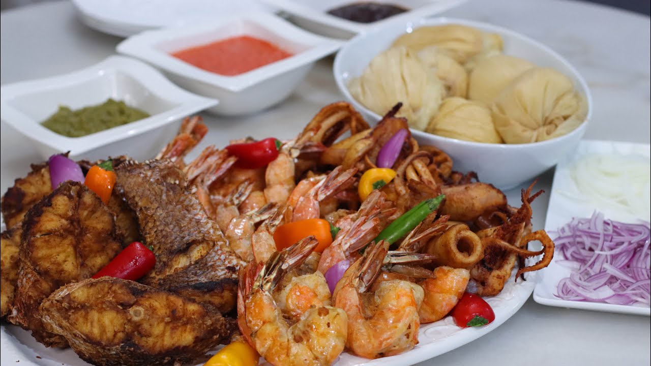 Cook A Kenkey Feast With My Mom And I. Welcome To Ghana Month🇬🇭