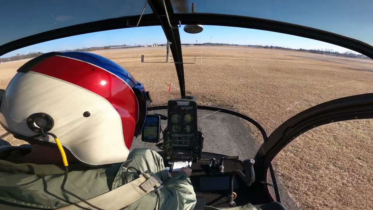 Roll out & takeoff at LOZ S300 H269B  N9361F