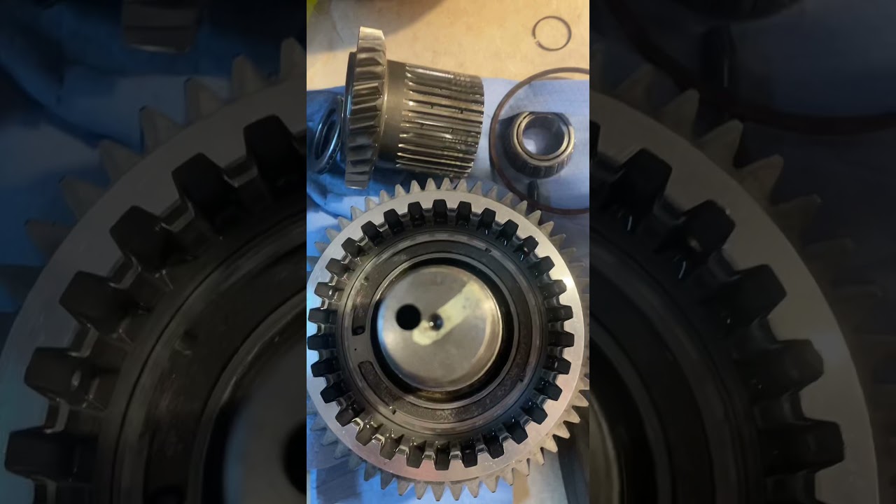 John Deere Backhoe Transmission Removal and Rebuild 2014 310k