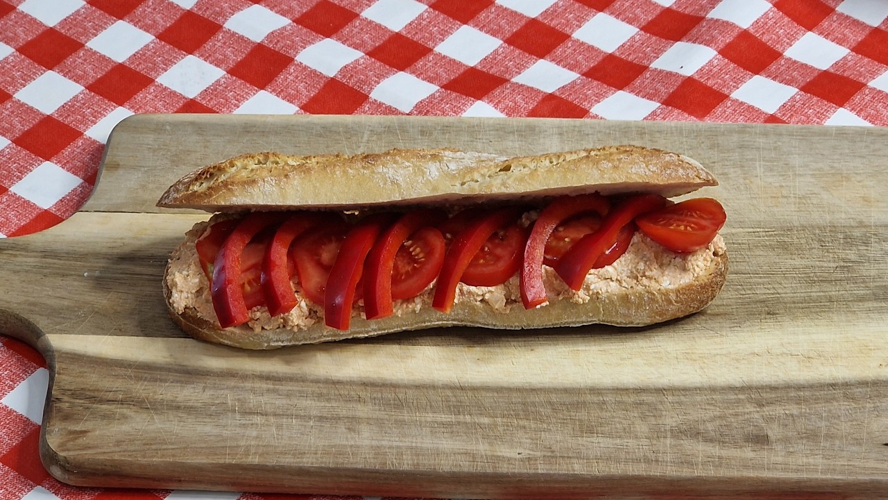 Healthy, High Protein Traditional Breakfast: Hungarian Cottage Cheese Spread