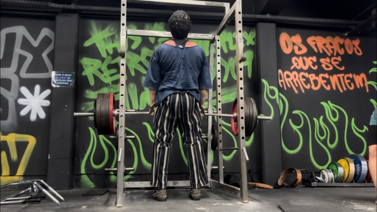 Goliath on the way - Building a strong back as a 6’6 lifter 