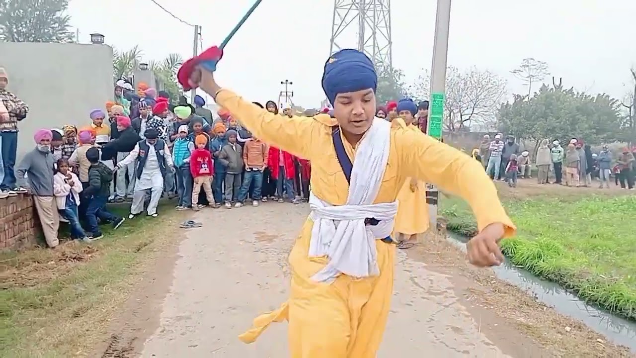 ਤਰਨਤਾਰਨ ਦਬੁਰਜੀ ਦਾ ਨਗਰ ਕੀਰਤਨ ਵਿਚ ਗਤਕੇ ਦਾ ਪ੍ਰਦਰਸ਼ਨ ਵਧੀਆ ਲੱਗਾ ਹੋਵੇ ਤਾਂ ਵੀਡੀਓ ਨੂੰ ਸ਼ੇਅਰ ਤੇ ਸਬਸਕ੍ਰਾਈਬ ਕਰੋ
