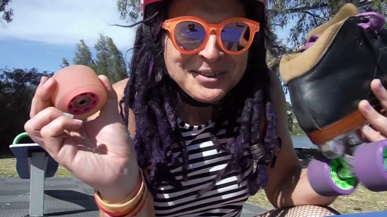Chrisentiae reviews Atom Poison and Savant Roller Derby Wheels